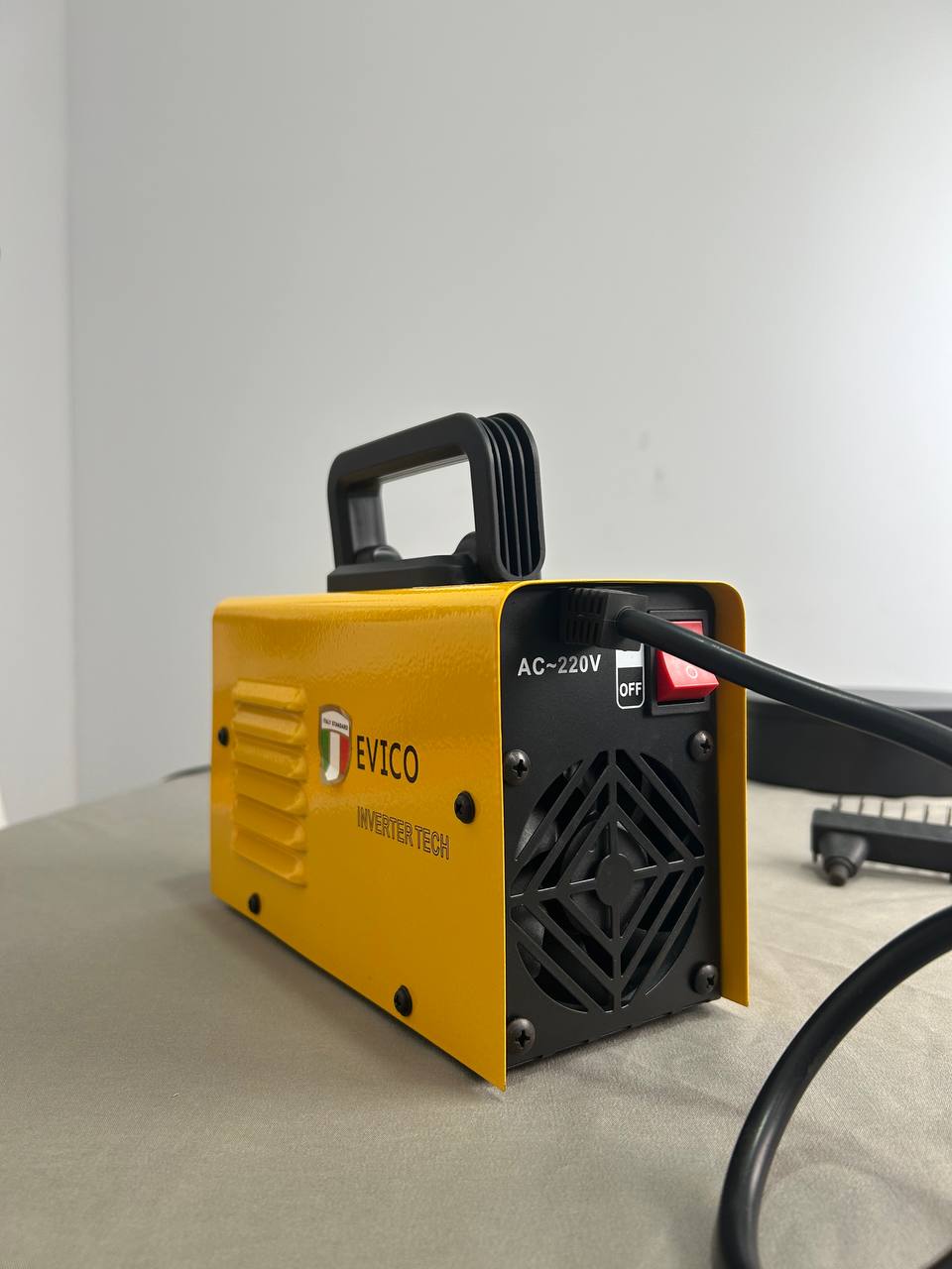 Evico Welding Machine 