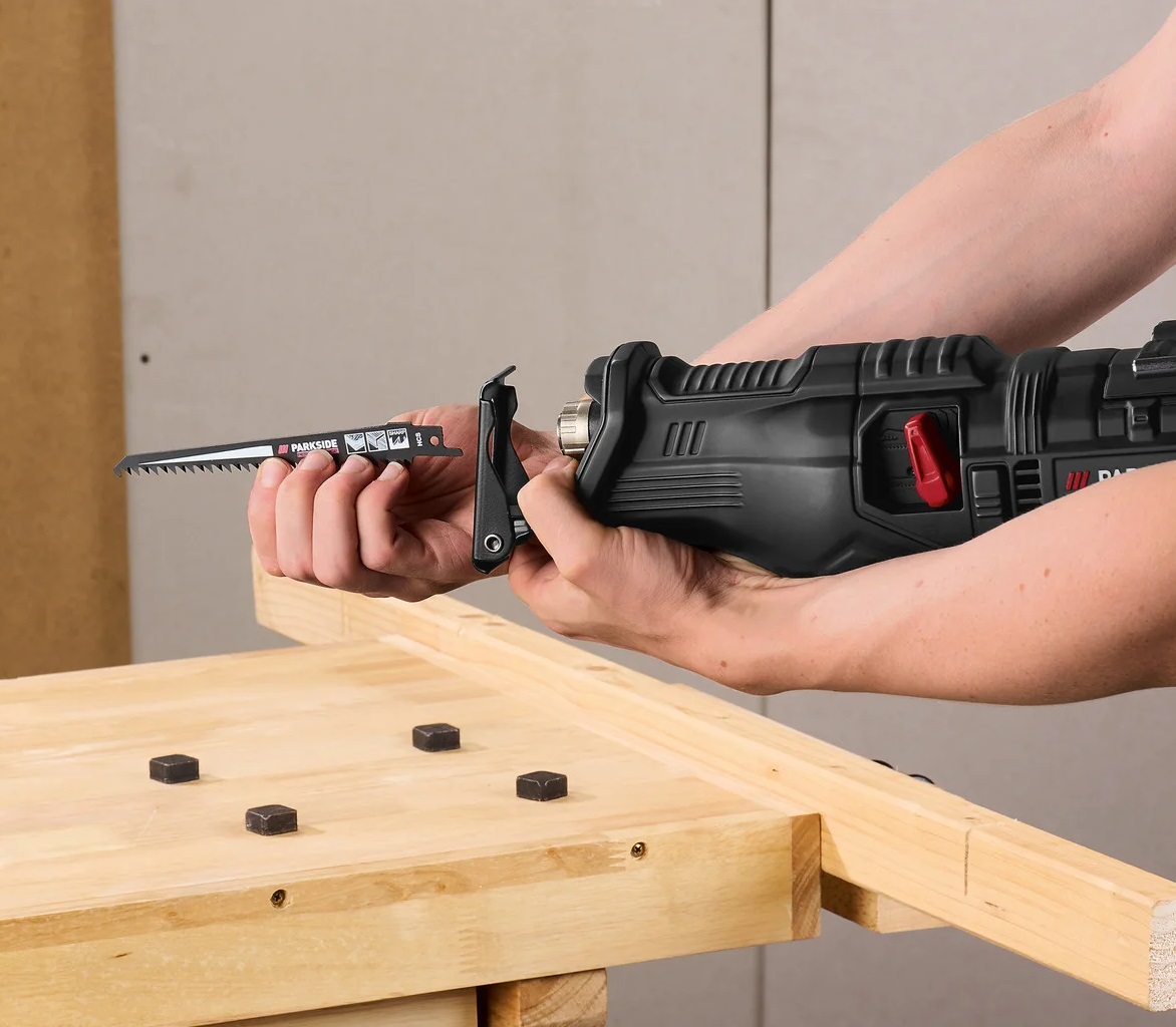 PARKSIDE Performance Sabre Saw PPFS 1250 A1